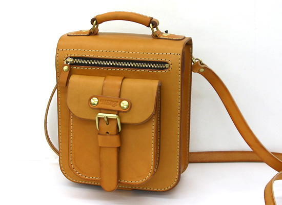 THE HERZ 2way�V�����_�[�o�b�O(A-19-H)