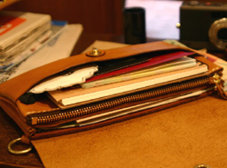 Travel Wallet �g���x���E�H���b�g�@�O����