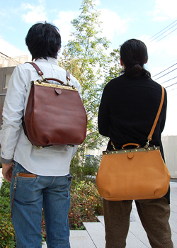 Panto Frame(�p���^�t���[��)�V���[�Y�uGather Shoulder�i�M���U�[�V�����_�[�j�v�@�C���[�W